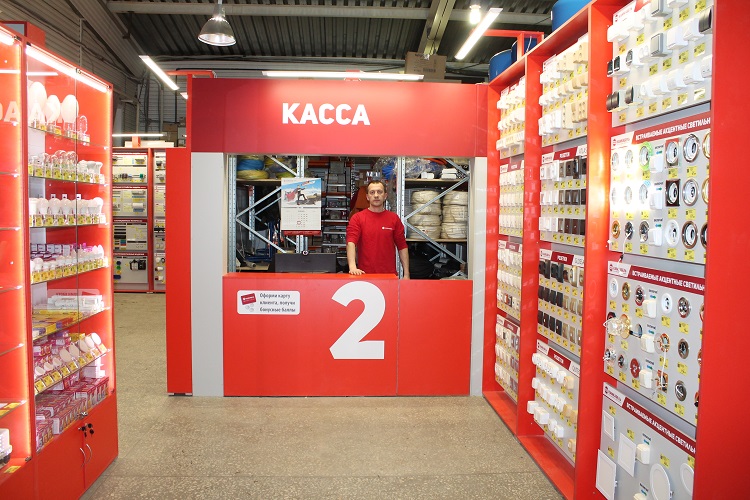 г. Пермь, ул. 1-я Красноармейская д.6, ТРК "Радуга" г. Пермь, ул. 1-я Красноармейская д.6, ТРК "Радуга"