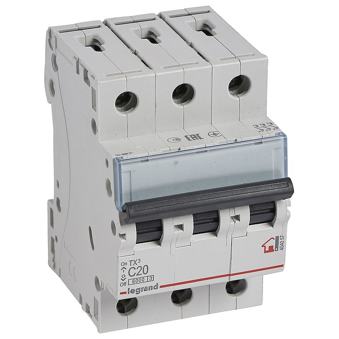Автоматический выключатель Legrand 3П 6 кА С 20 A Автоматический выключатель Legrand 3П 6 кА С 20 A