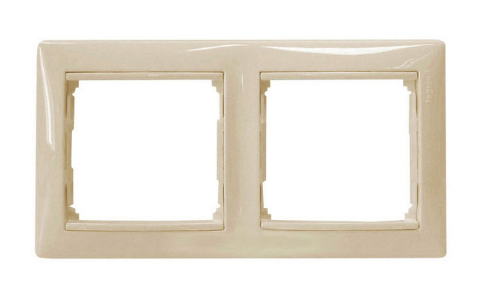 Рамка двухпостовая Legrand Valena слоновая кость