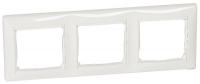 Рамка трехпостовая Legrand Valena белый Рамка трехпостовая Legrand Valena белый