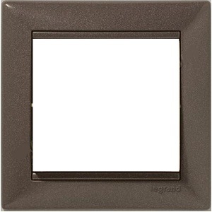 Рамка однопостовая Legrand Valena модерн Рамка однопостовая Legrand Valena модерн